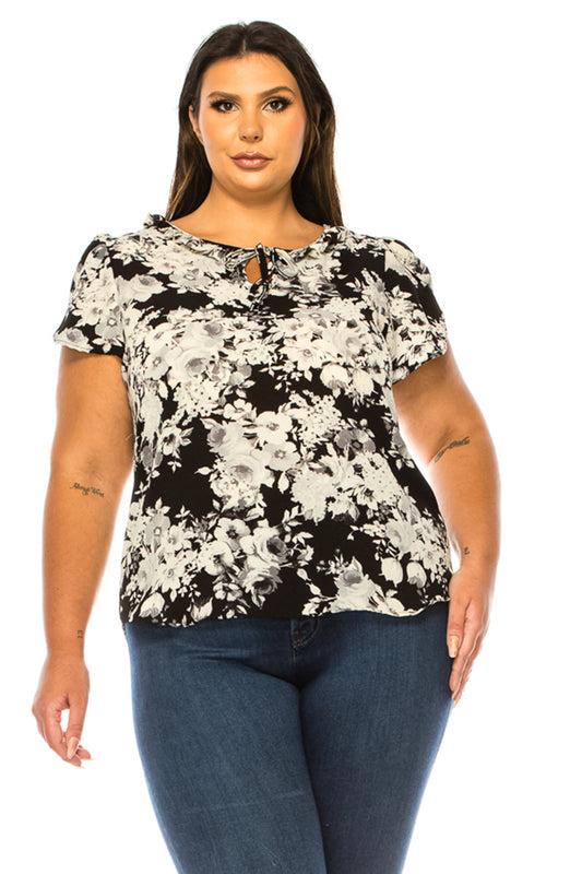 Women's Plus Size Solid Overlapping Short Sleeve Top