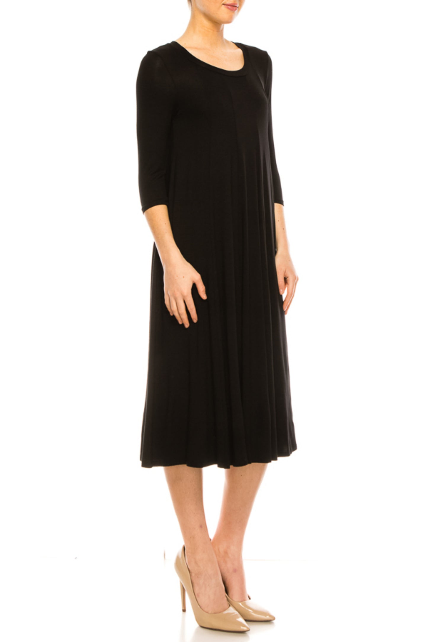 Women's A-Line Long Dress with 3/4 Sleeves and Relaxed Round Neckline