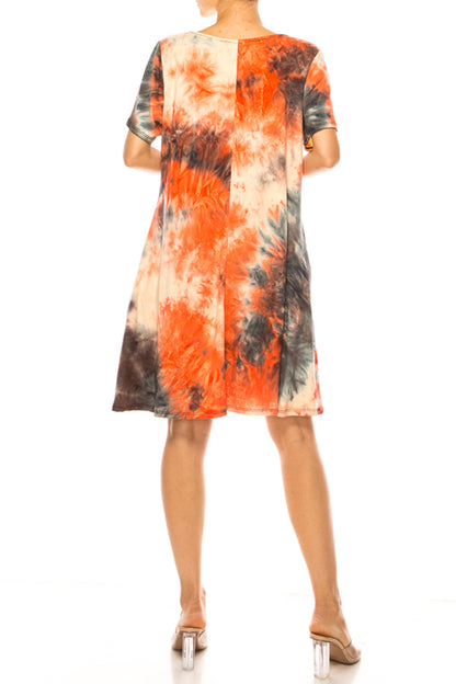 Women's Printed Short Sleeve Dress with Round Neckline and Side Pockets