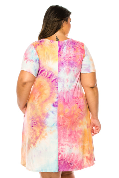 Women's PLUS SIZE Printed Short Sleeve Dress with Round Neckline and Side Pockets