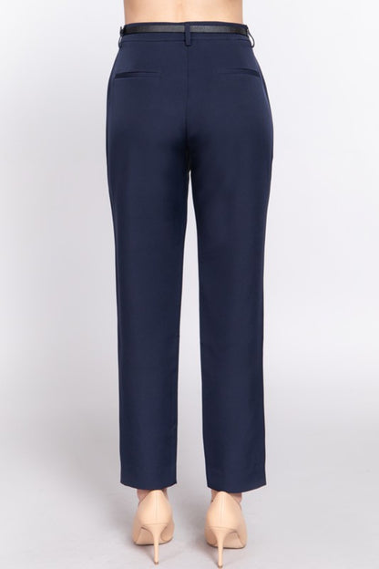 Women's Classic woven pants with belt