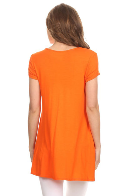 Women's A-Line Short Sleeve Relaxed Fit Round Neck Solid Tunic Tee Top with Pockets