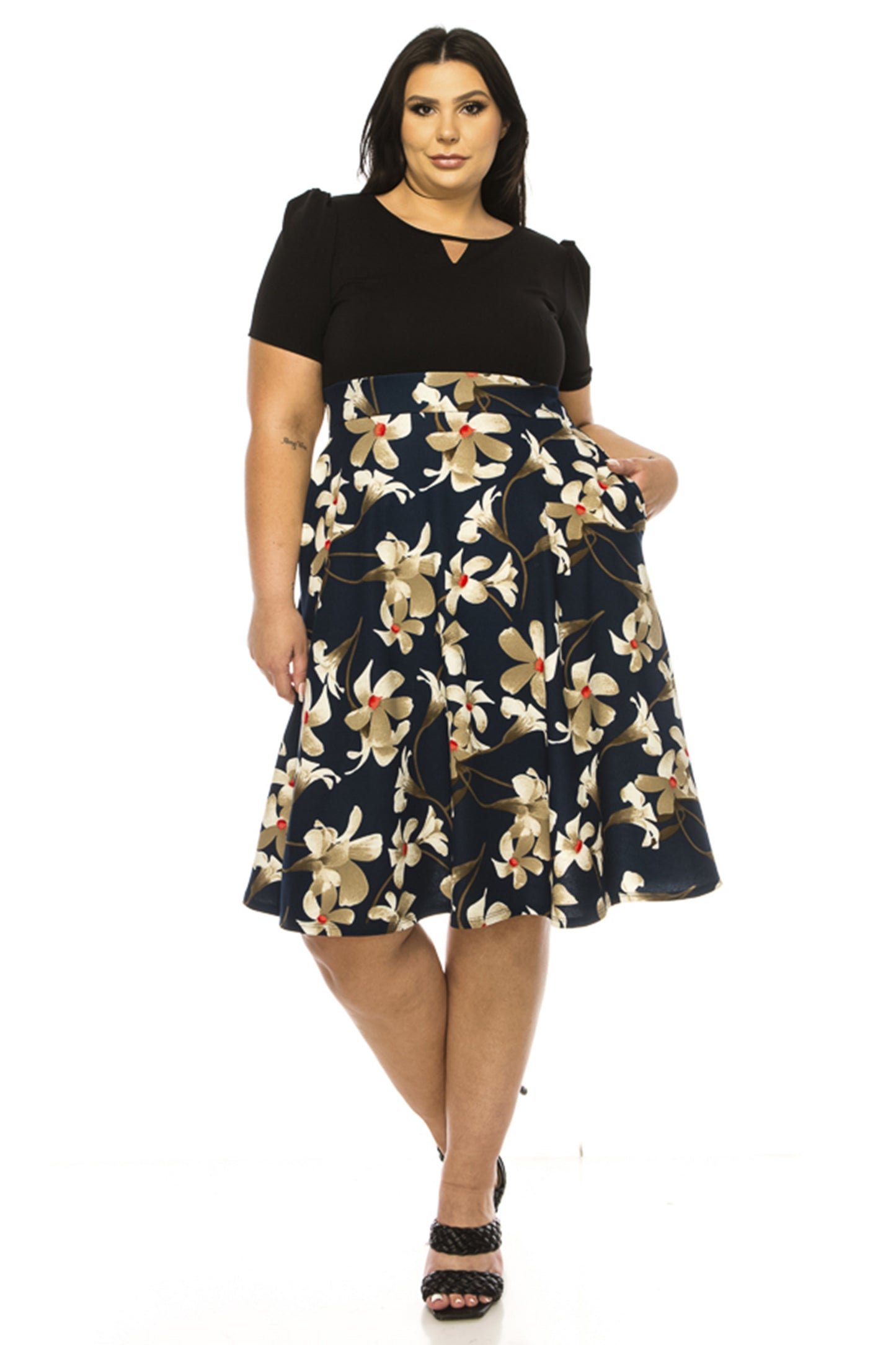 Women's Plus Size Knee-length Color Block Dress with Pockets